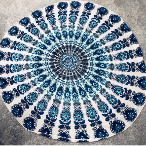 Round Chiffon Beach Towel Throw Blanket - Picture 8 of 8